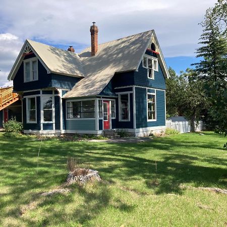 Victorian Guest Getaway-20Mins To Glacier National Park-10Mins To Airport! Columbia Falls Luaran gambar