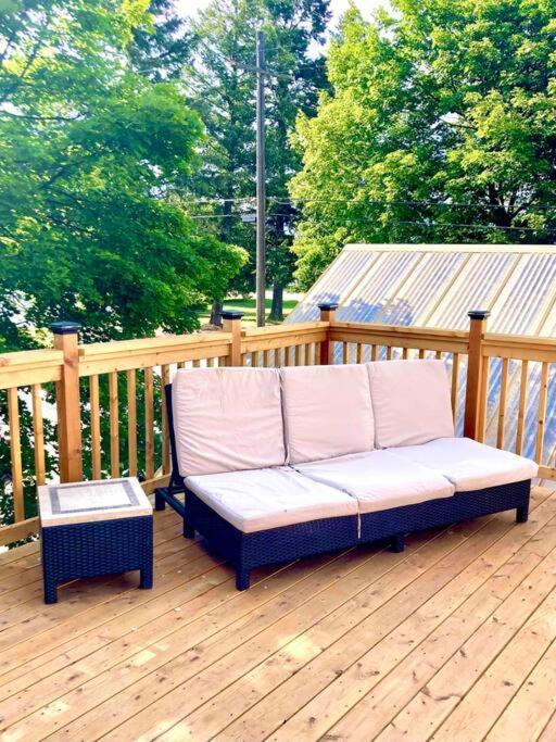 Victorian Guest Getaway-20Mins To Glacier National Park-10Mins To Airport! Columbia Falls Luaran gambar